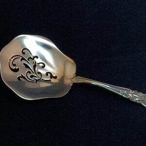 King Richard by Towle Sterling Silver Tomato Server 8 1/8" 102g